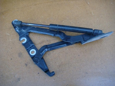 4B5827552D амортизатор двери (крышки) багажника AUDI A6 (C5) 1997-2004 AUDI A6 (C5) 1997-2004 1998 ,