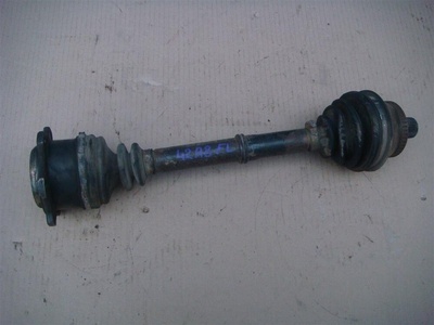 4D0407272L привод (полуось) AUDI A8 (D2) 1994-2003 AUDI A8 (D2) 1994-2003 1995 , Совместимые OEM номера 4D0407452CX