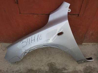 BP4K52211D8H крыло MAZDA 3 (BK) 2003-2009 MAZDA 3 (BK) 2003-2009 2004 BP4K-52-211D-8H, Совместимые OEM номера BP4K-52-211D