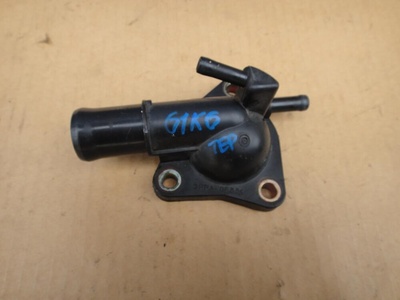 Z6011517ZD фланец системы охлаждения двигателя MAZDA 3 (BK) 2003-2009 MAZDA 3 (BK) 2003-2009 2006 Z601-15-17ZD, Совместимые OEM номера Z601-15-17ZA,Z601-15-17ZC