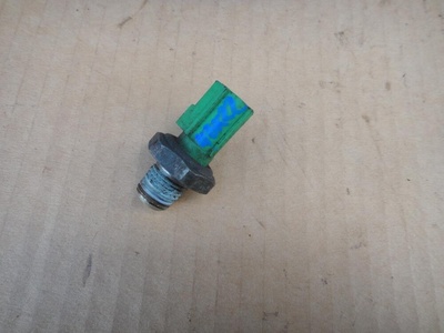 LF0118501 датчик давления масла MAZDA 6 (GG) 2002-2007 MAZDA 6 (GG) 2002-2007 2006 LF01-18-501,