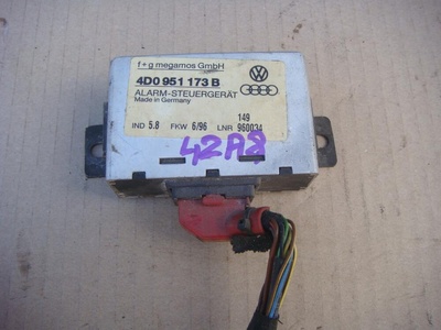 4D0951173B блок электронный AUDI A8 (D2) 1994-2003 AUDI A8 (D2) 1994-2003 1995 ,