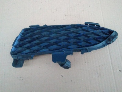 BP4K50C21A решетка бампера MAZDA 3 (BK) 2003-2009 MAZDA 3 (BK) 2003-2009 2006 BP4K-50-C21A, Совместимые OEM номера BP4K-50-C21