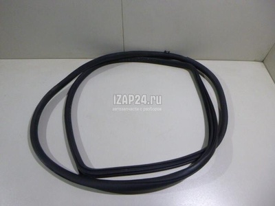 76924ED500 Уплотнитель (внутри) Nissan Tiida (C11) (2007 - 2014)