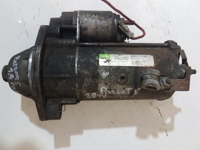 068911024E стартер Volkswagen Passat 3B3 2002 , D7R33, X, 0001110138, 0986016240