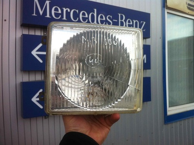 A6318203461 Фара левая Mercedes 100 1987 ,A0008268299,A0008269999,A0018260099,A6318260090,A6318260190