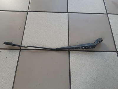 A6398200844 Щеткодержатель (поводок стеклоочистителя, дворник) Mercedes Vito W639 2013 ,A0018205544