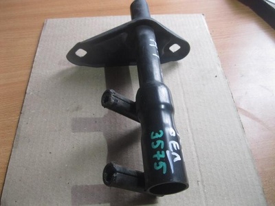 8D0807331B Кронштейн заднего бампера левый Audi A4 (B5) 1994-2000