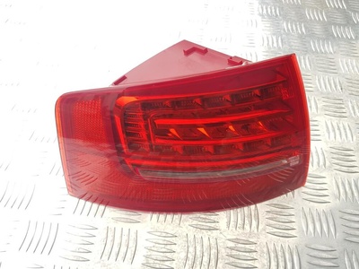 4E0945095H Фонарь задний левый Audi A8 D3 2009