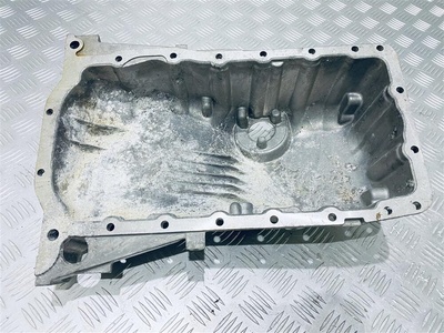 06B103601AQ Поддон Volkswagen Passat B5 2004