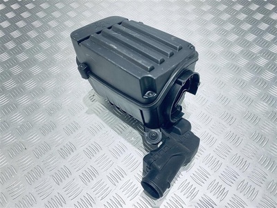 1K0129607C Корпус воздушного фильтра Volkswagen Passat B6 2008 , 1K0129620C, 1K0129594