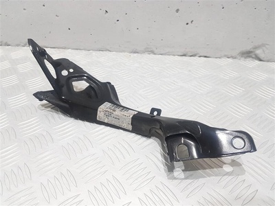 4G0821135A Кронштейн крепления крыла переднего левого Audi A6 C7 2014 , 4G0805815