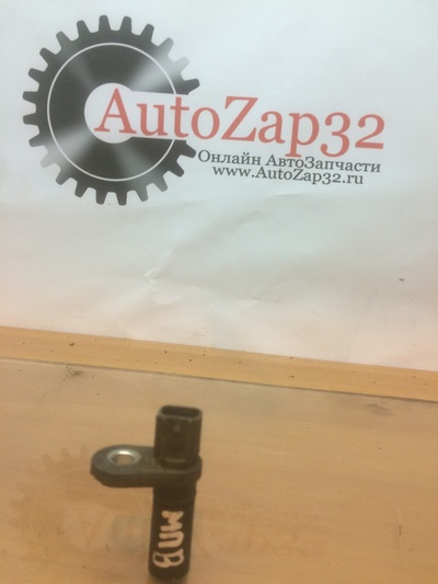 1S7E6C315BA Датчик положения коленвала 2,5 Mazda MPV