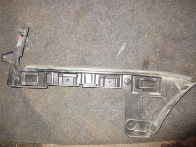 3C9807394 Кронштейн заднего бампера Volkswagen Passat B6 2007