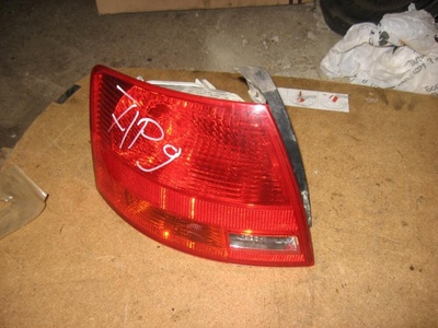 8E9945095E Фонарь задний левый Audi A4 B7 2006