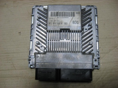 4F1910559N Блок управления двигателем Audi A6 C6 2006