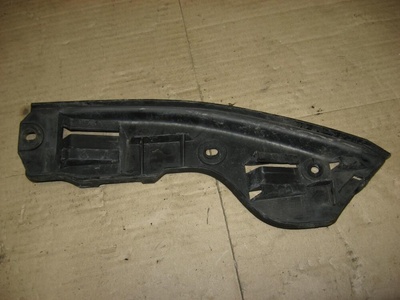 7L6807394A Кронштейн заднего бампера Volkswagen Touareg 1 2005