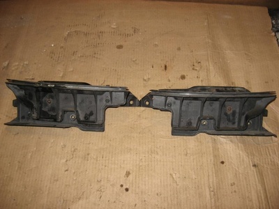 4F5807897A Кронштейн заднего бампера Audi A6 C6 2007 ,4F5807898A