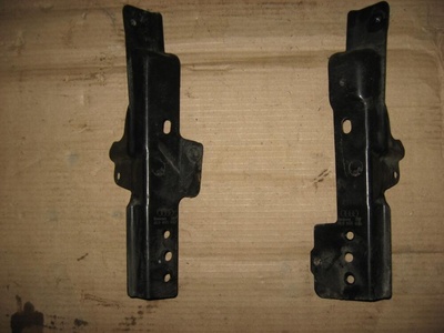 4L0805697 Кронштейн Audi Q7 4L 2007 ,4L0805698