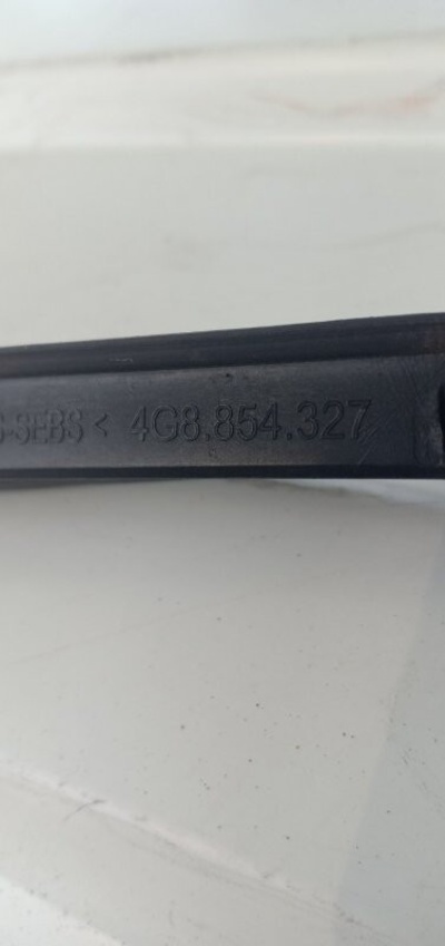 4G885432701C Уплотнитель Audi A7 4G 2012 , 4G8854327