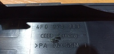 4F0971981 Кронштейн Audi А6 4F 2011