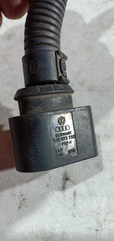 1J0973733 Разъём Audi Q7 4L 2007