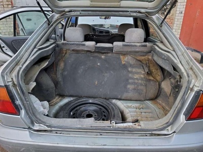 904002F730 Уплотнитель багажника Nissan Primera 11 1999