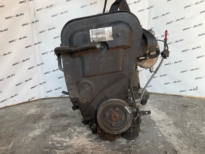 1236521 двигатель Volvo S60 1 2.4. B5244S2