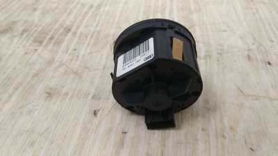 4F2941531D Переключатель света AUDI Q7 2007