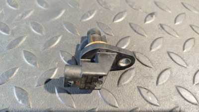 A0061537728 Датчик положения распредвала Mercedes C/W204 2006-2015