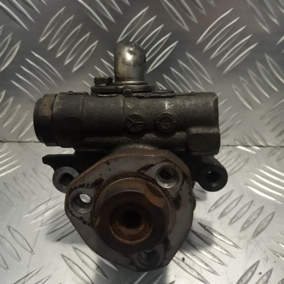 1J0422154B Насос гидроусилителя руля Seat Leon (1M1) 1999-2006 1999