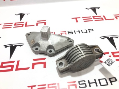 PT00155838D кронштейн двигателя Rivian R1T 2022 PT00155838-D,PT00043514-F,PT00046119-F,PT00043513-F,PT00002844-J