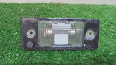 1J5943021c фонарь подсветки номера VW Golf V Variant 2003-2009 2009