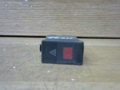 4A0941509 Кнопка аварийки Audi 100 C4 1990