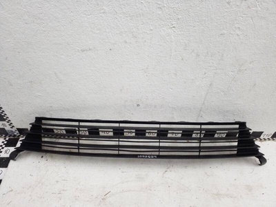 5311202690 Решетка переднего бампера Toyota Corolla E 180 Restail