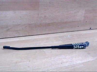 90341915 Щеткодержатель задний Opel Astra F 1997
