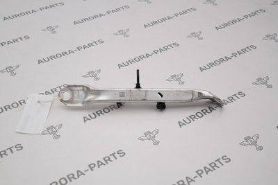 M8E23A200AC Распорка передней панели RH Land Rover Range Rover 30DDTX 2022
