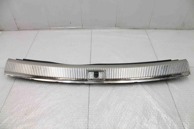4F9864483B Накладка на заднюю панель (хром) Audi A6 C6 2005-2011 A6