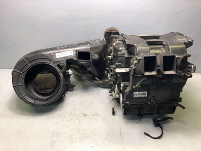 4B1820005K Корпус отопителя (печки) Audi A6 C5 (S6,RS6) 2003 , MF117200-0342BB