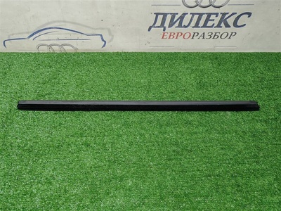 3af839472a уплотнитель стекла двери VW Passat (B7) 2011-2015