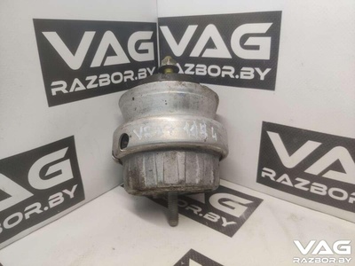 4F0199379 Подушка крепления двигателя Audi A6 C6 (S6,RS6) 2005