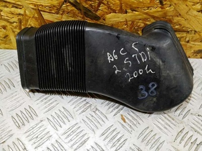 8D0129617E Патрубок воздушного фильтра Audi A6 C5/4B 2000