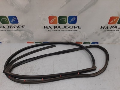 831401H000 уплотнительная резинка на дверь KIA ceed ED 2008