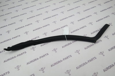 LR076568 Уплотнитель задней двери (нижний, на двери) RH Land Rover Range Rover Sport L494 2013