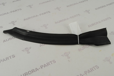 LR026459 Уплотнитель арки задней двери (внизу на двери) RH Land Rover Range Rover Evoque L538 2011