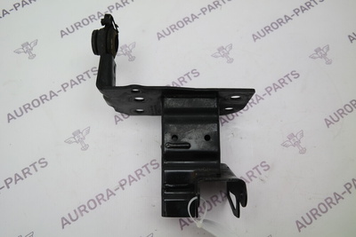 4L0807134A Кронштейн переднего усилителя RH Audi Q7 4L 2009