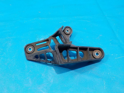 1K0711789G Кронштейн крепления троса МКПП SKODA Octavia A5 (1Z) 2004-2013