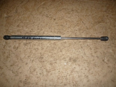 4E0827551A Амортизатор крышки багажника Audi A8 (D3,4E) 2004-2010