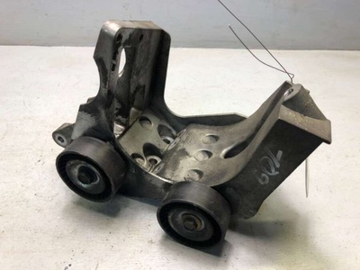 E2333A890190B Кронштейн генератора Ford Fiesta 5 2006