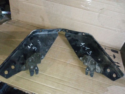 5wk9628 Замок двери сдвижной Mazda 5 1 2006